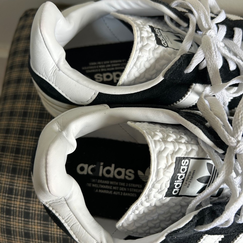 EUC Adidas Sneaker Gazelle Bold Size 8.5 Black White Triple Platform - Picture 4 of 6